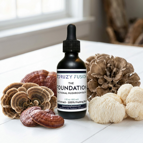 Bottle of 'DurzyFusion' mushroom blend on a table with mushrooms.